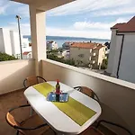 Tresnja Apartamento *