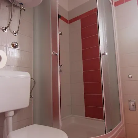 Appartement Tresnja *