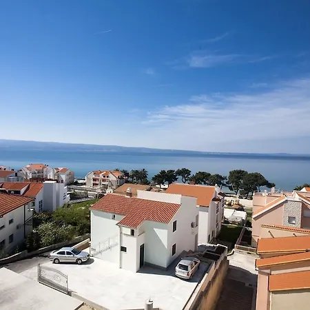 Tresnja Appartement *