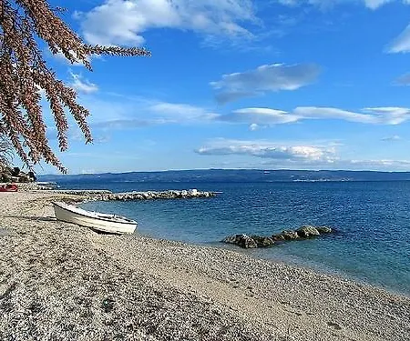 Tresnja * Podstrana