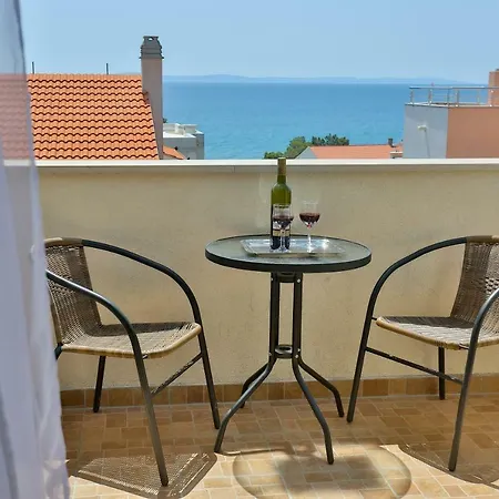 Tresnja Appartement *